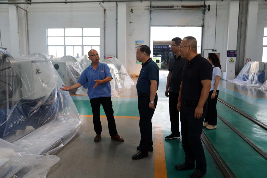 甘肅省國投領(lǐng)導(dǎo)王永生一行來星火機床公司調(diào)研