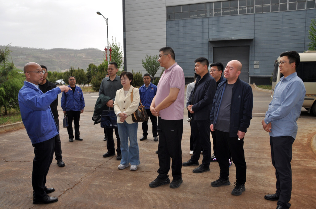 全省第三期任職培訓班部分學員來星火數控公司調研